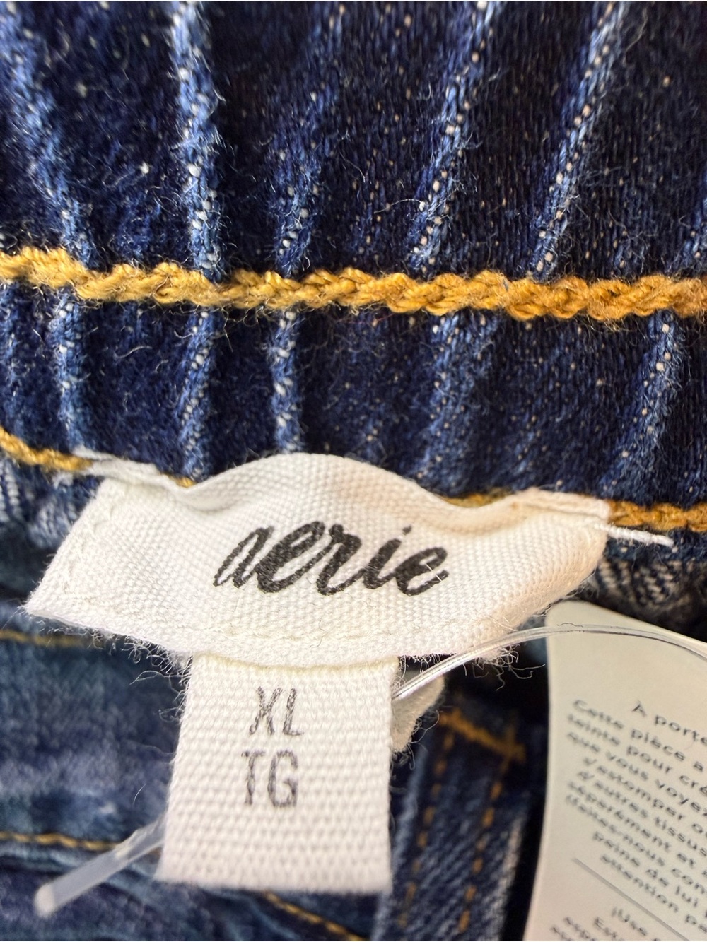 Aerie NWT Distressed Denim Shorts - XL - Picture 2 of 8